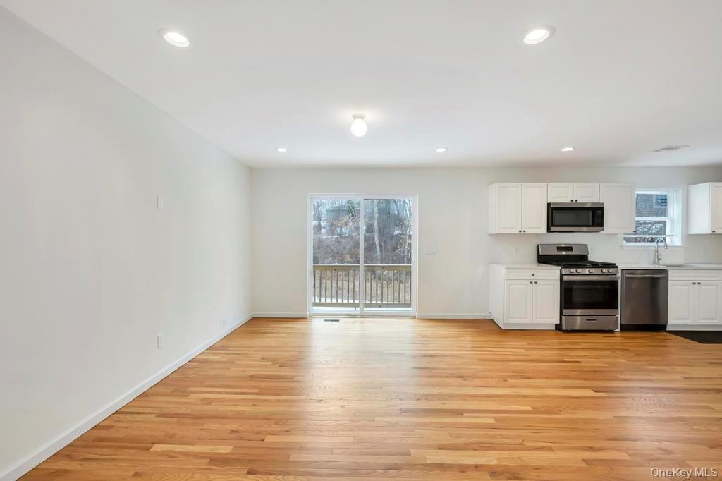 Single Family Ozark  Suffolk County, NY 11779, MLS-971480-19