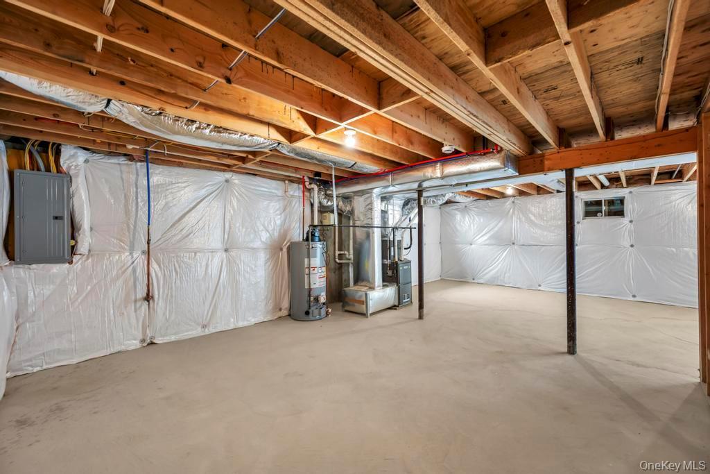 Single Family Ozark  Suffolk County, NY 11779, MLS-971480-25