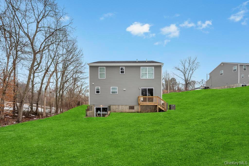 Single Family Ozark  Suffolk County, NY 11779, MLS-971480-27