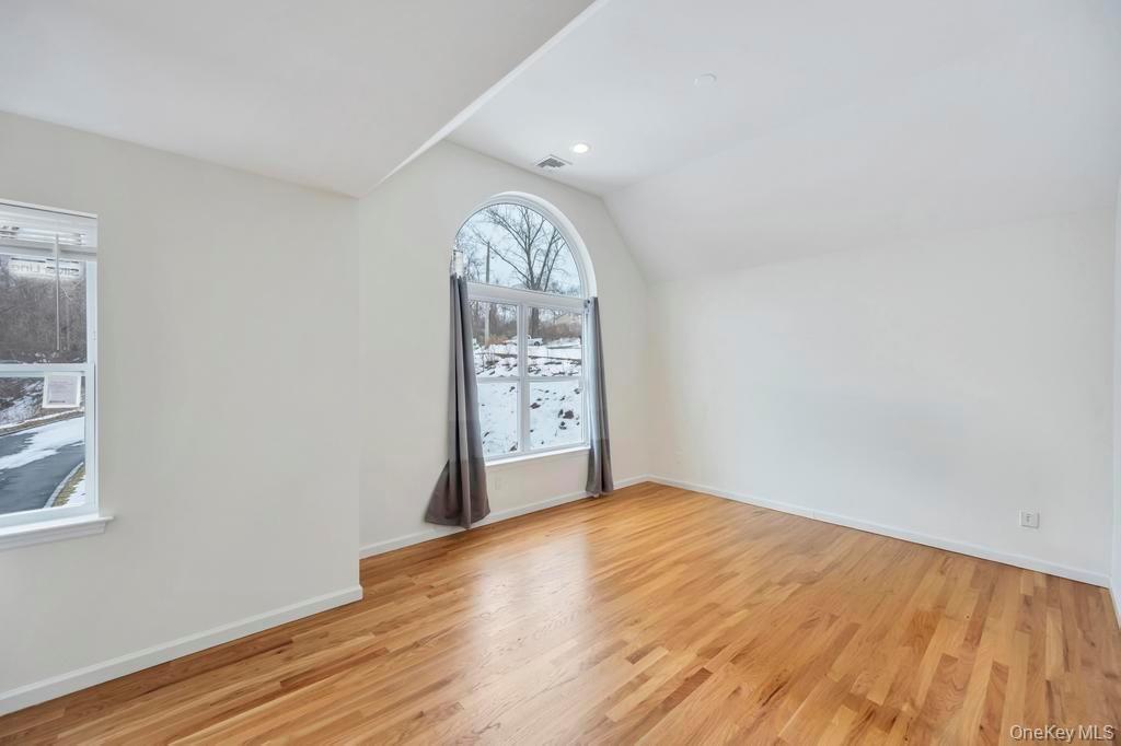 Single Family Ozark  Suffolk County, NY 11779, MLS-971480-9