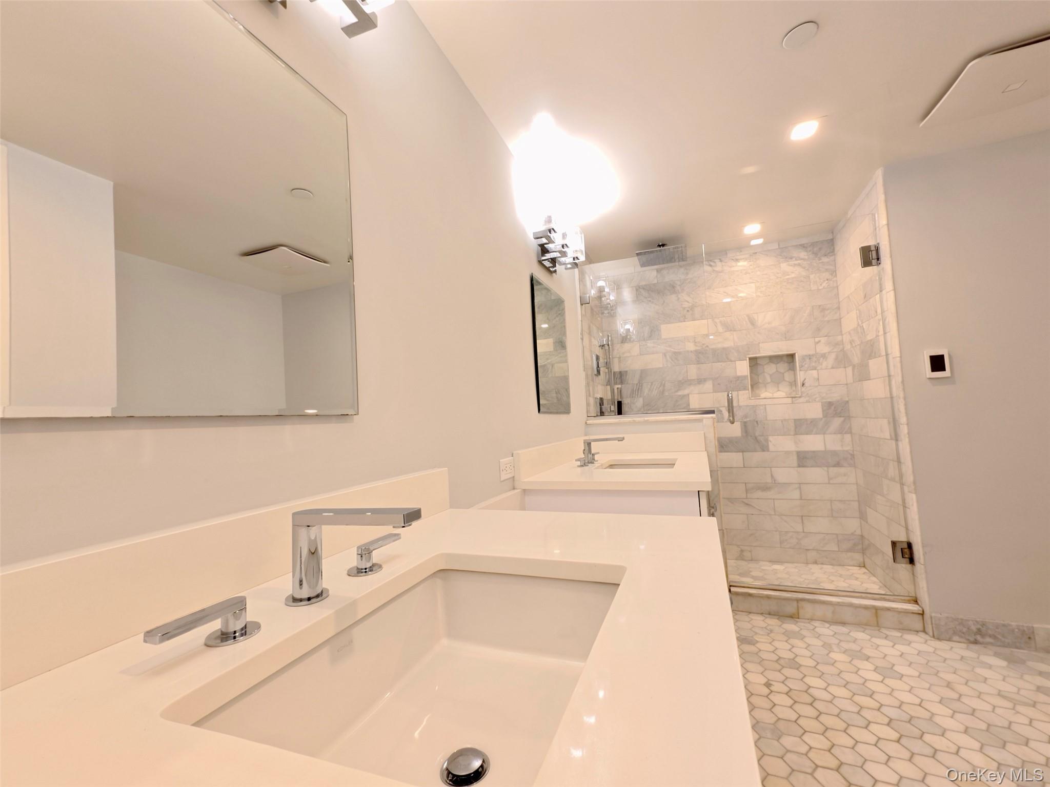 Condo Stewart Pl Westchester County, NY 10603, MLS-971501-15