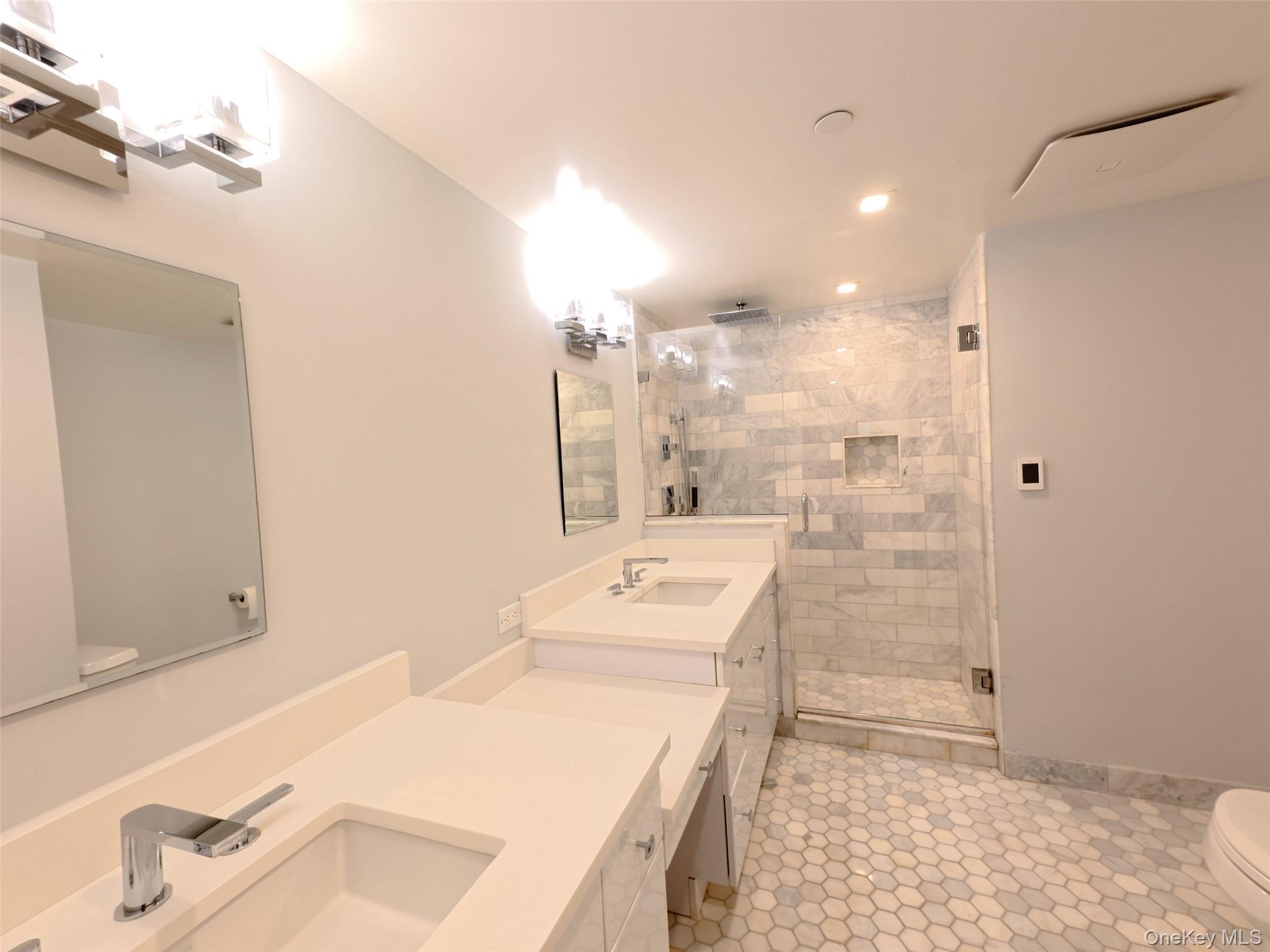 Condo Stewart Pl Westchester County, NY 10603, MLS-971501-18