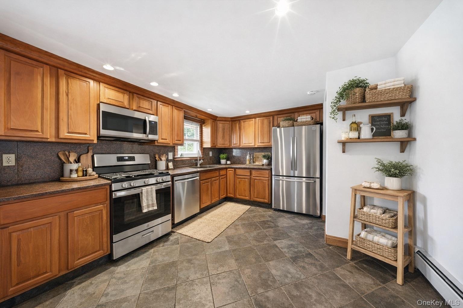 Single Family Blue Spruce  Sullivan County, NY 12701, MLS-971522-10