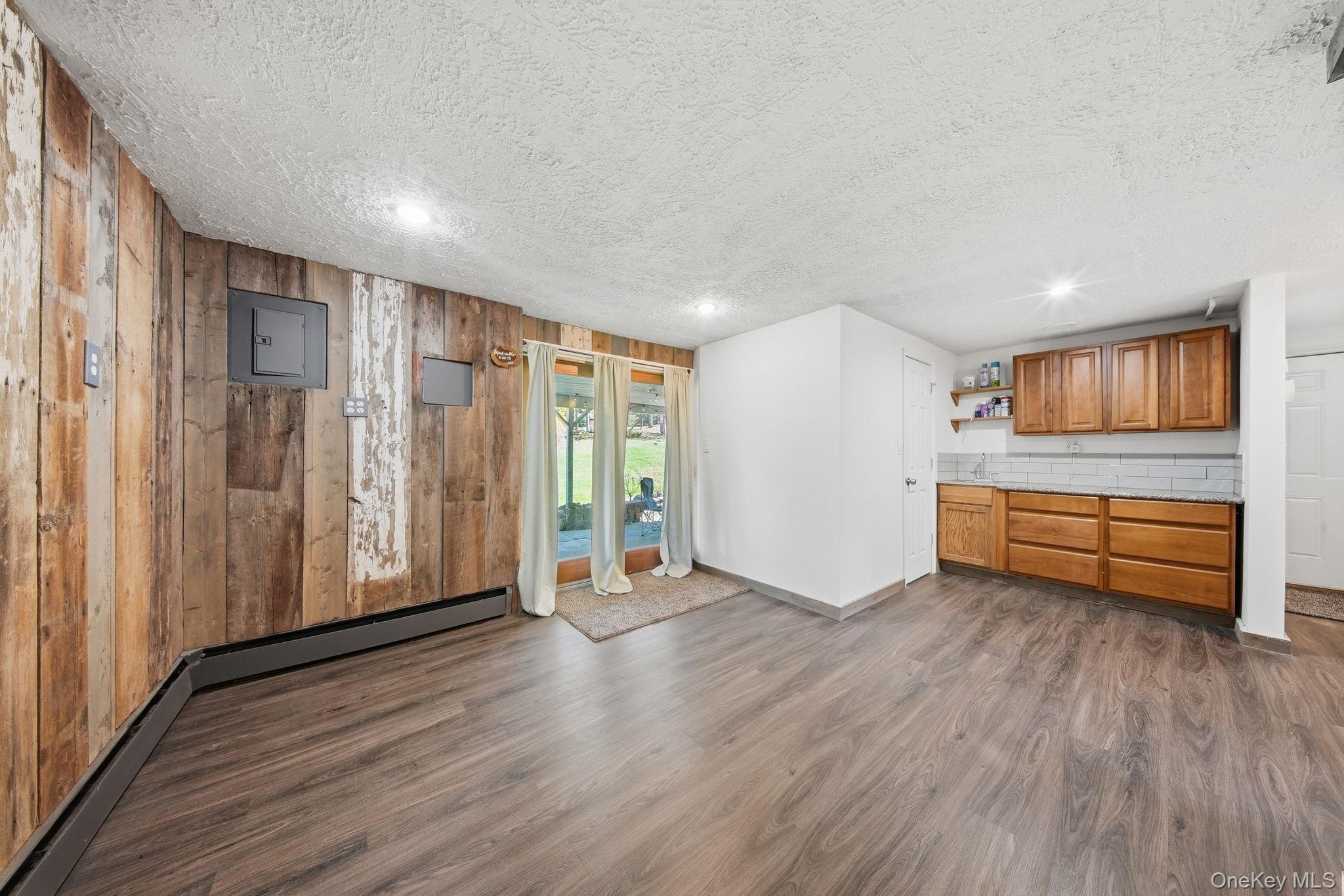 Single Family Blue Spruce  Sullivan County, NY 12701, MLS-971522-21