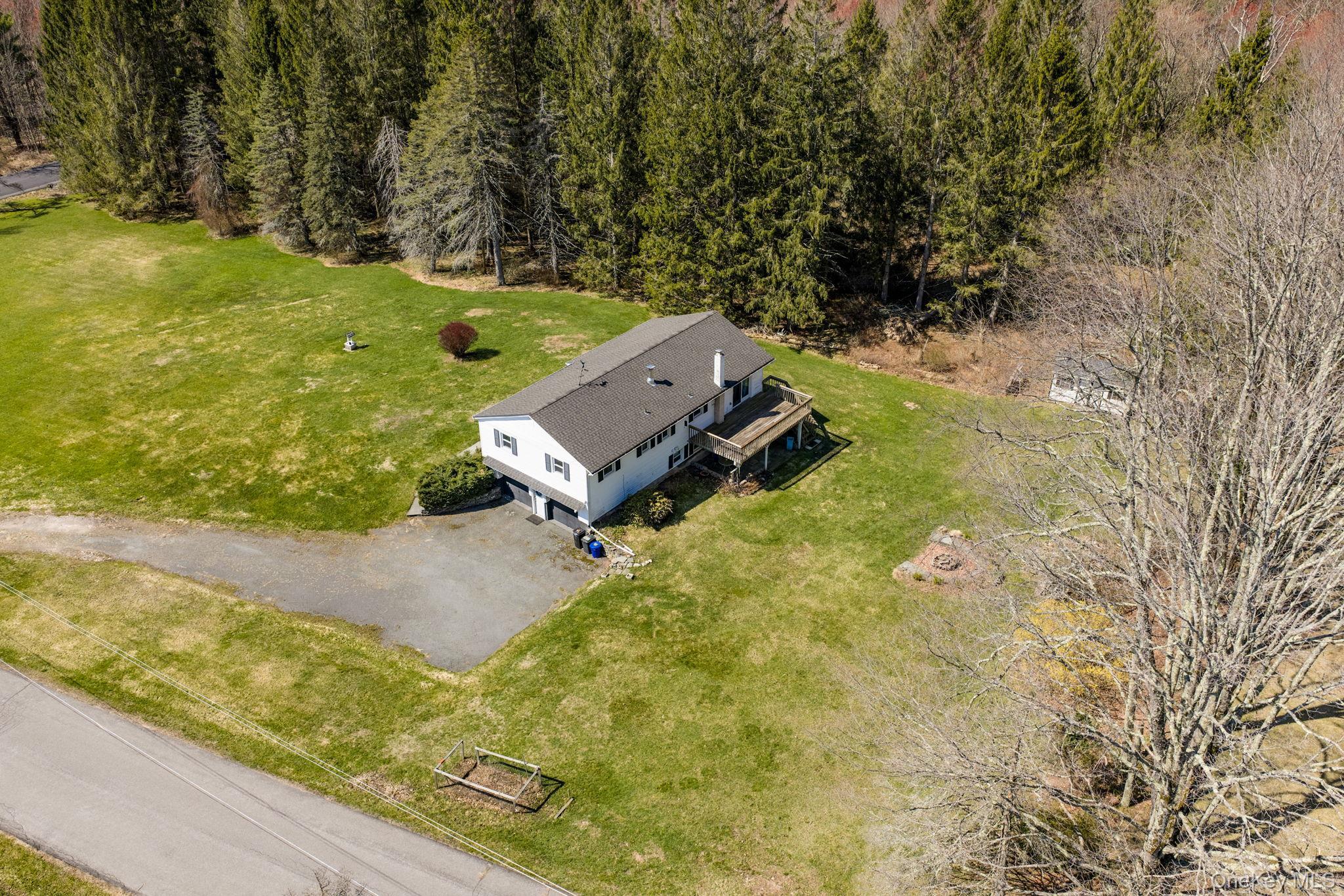 Single Family Blue Spruce  Sullivan County, NY 12701, MLS-971522-42