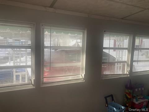 Single Family Old Country  Suffolk County, NY 11901, MLS-971535-10