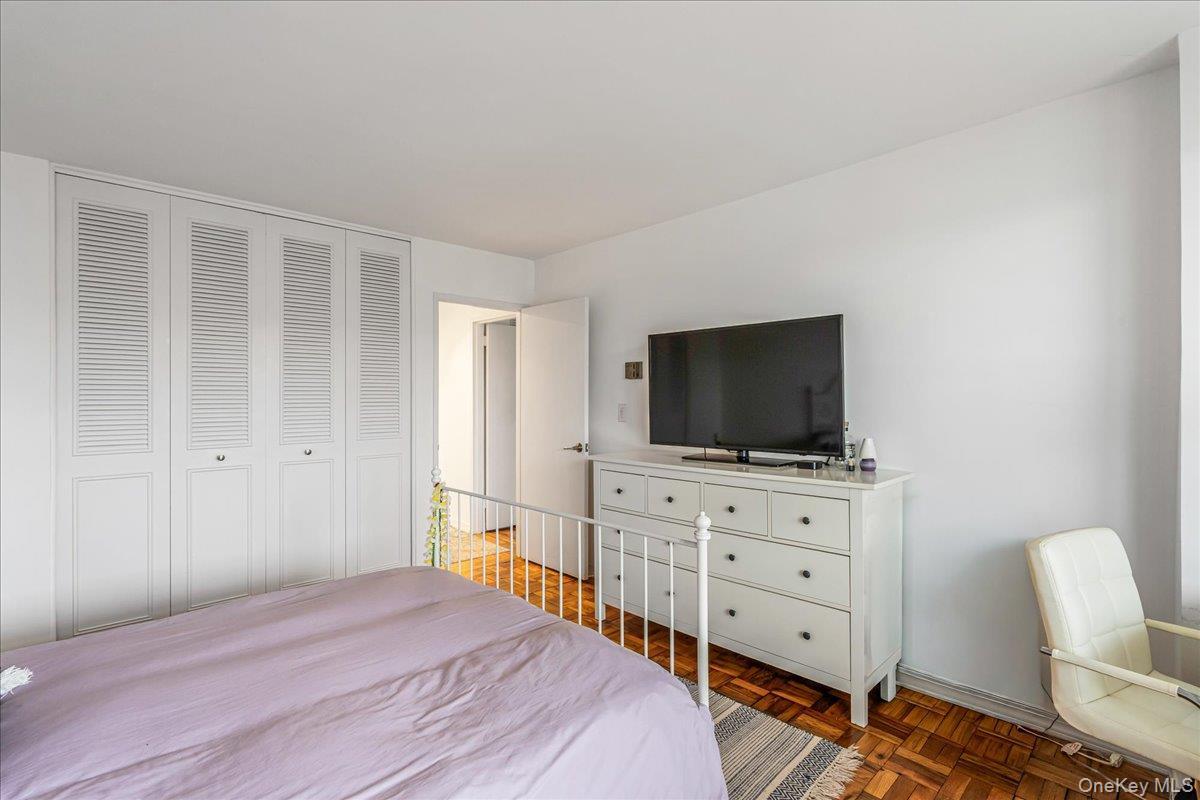 Coop 215th  Queens, NY 11360, MLS-971539-16