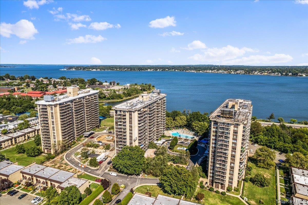 Coop 215th  Queens, NY 11360, MLS-971539-25