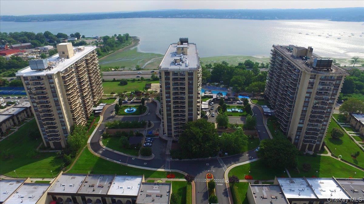 Coop 215th  Queens, NY 11360, MLS-971539-28