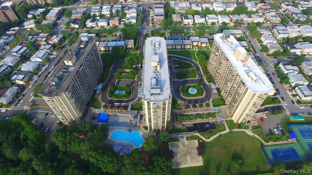 Coop 215th  Queens, NY 11360, MLS-971539-29