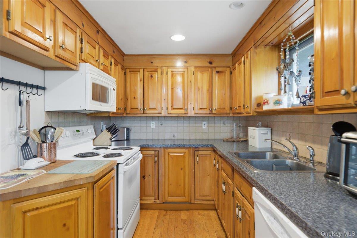 Single Family Park  Out Of Area, NY 12843, MLS-971581-19