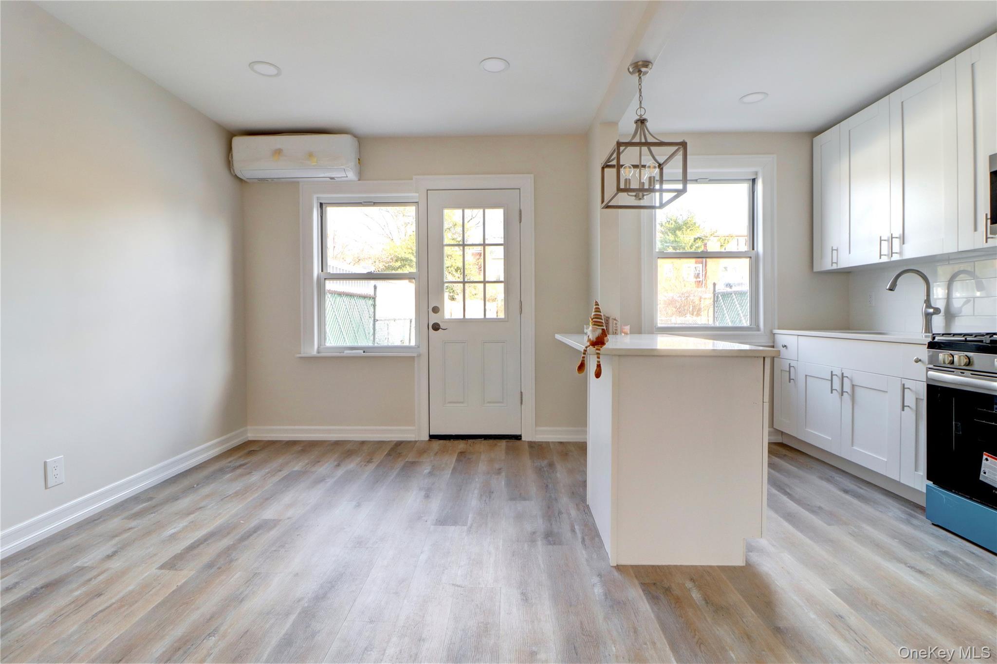 Single Family 159th  Queens, NY 11357, MLS-971593-11