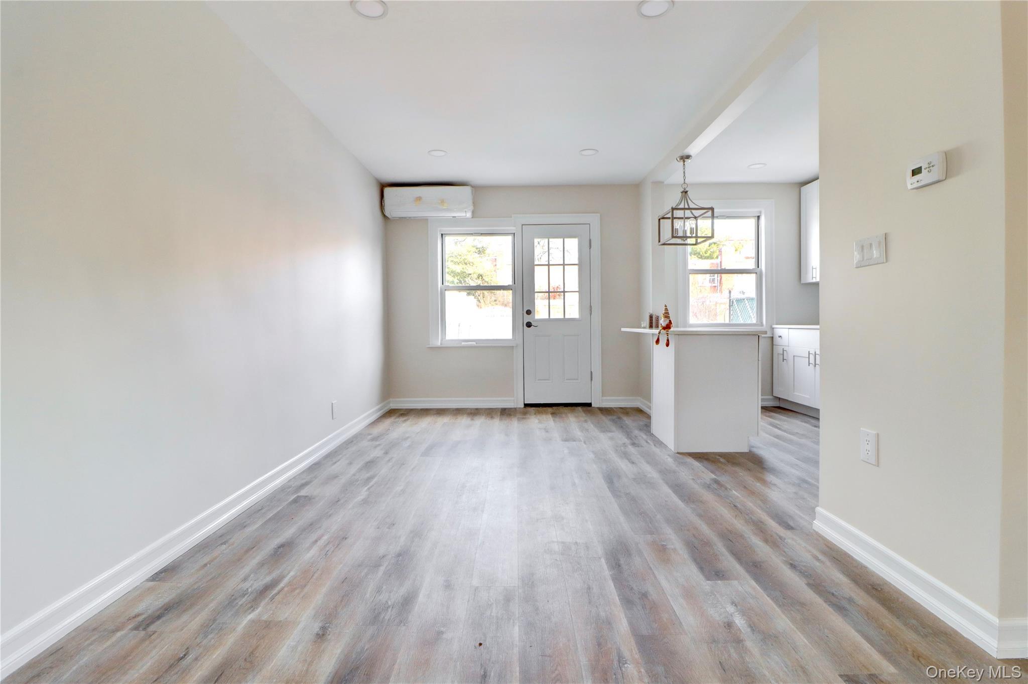 Single Family 159th  Queens, NY 11357, MLS-971593-12