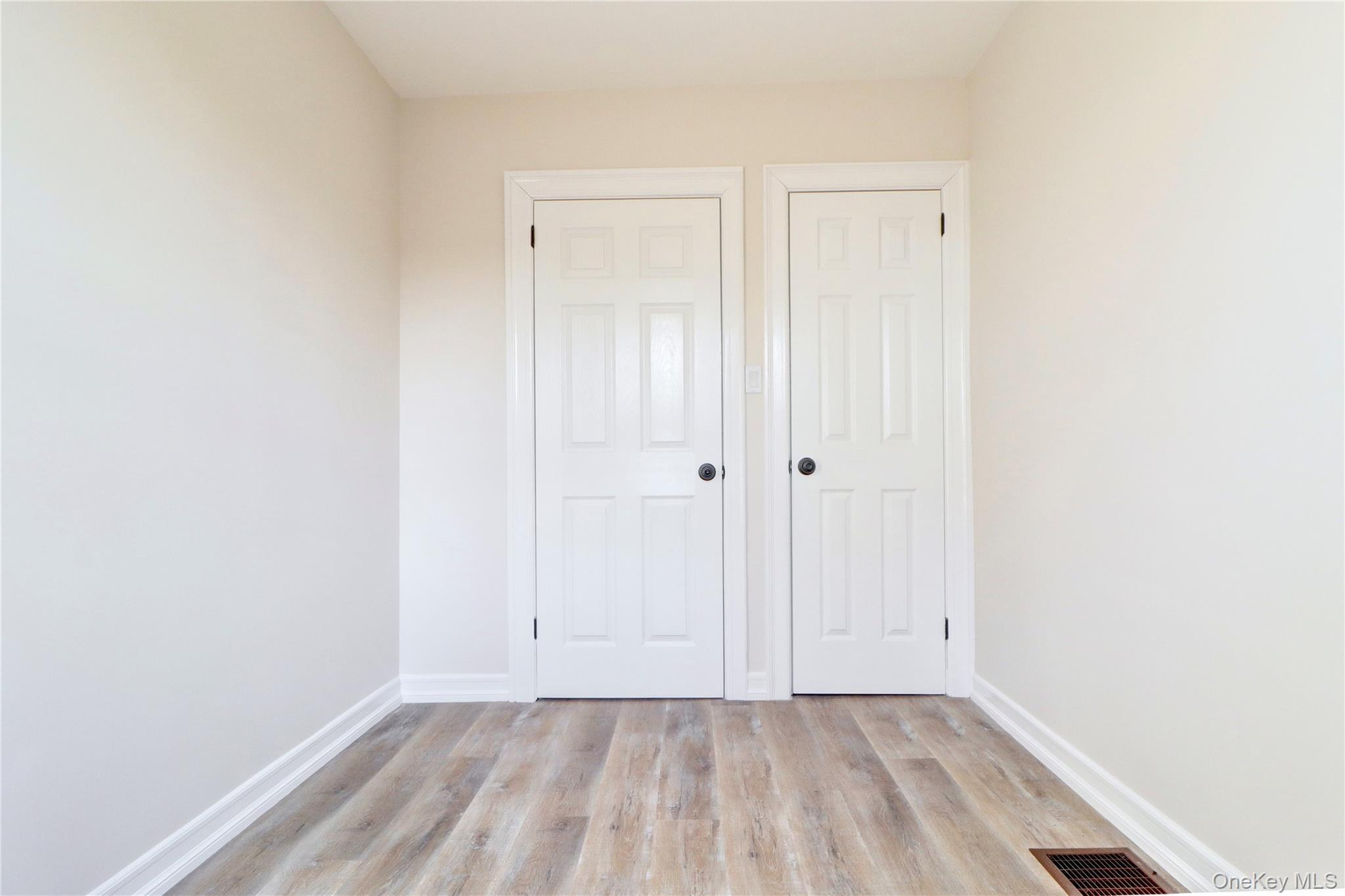 Single Family 159th  Queens, NY 11357, MLS-971593-25