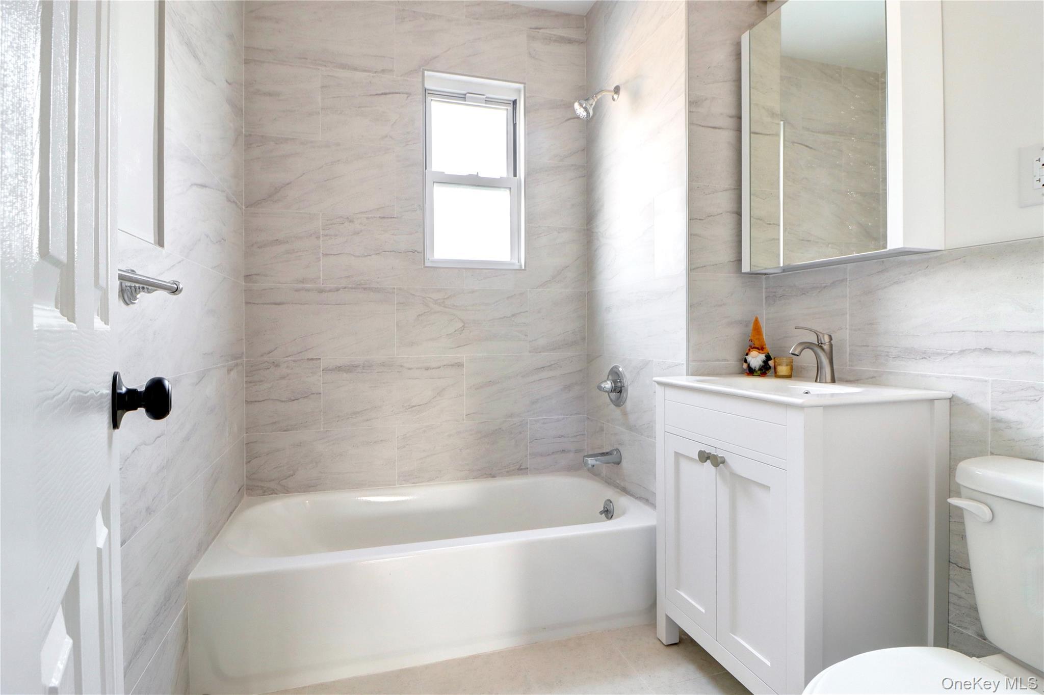 Single Family 159th  Queens, NY 11357, MLS-971593-30