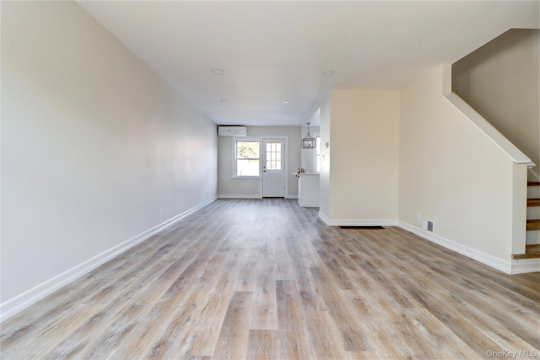 Single Family 159th  Queens, NY 11357, MLS-971593-7