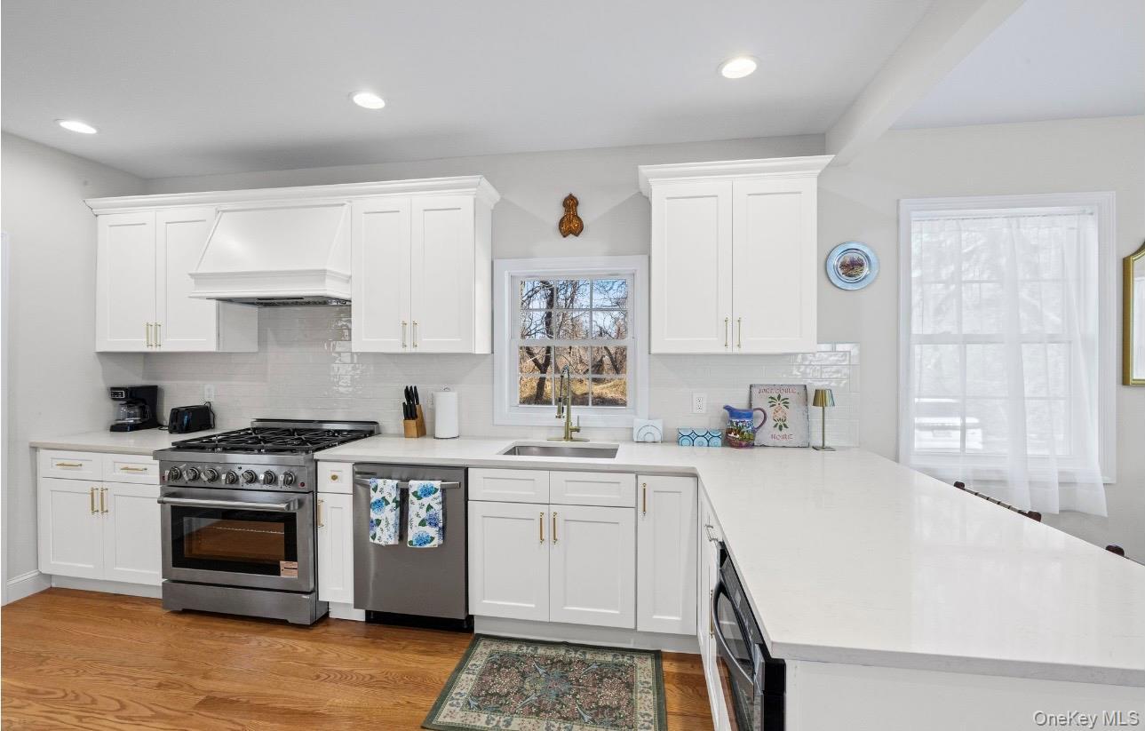 Single Family Hayground Road  Suffolk County, NY 11976, MLS-971595-9