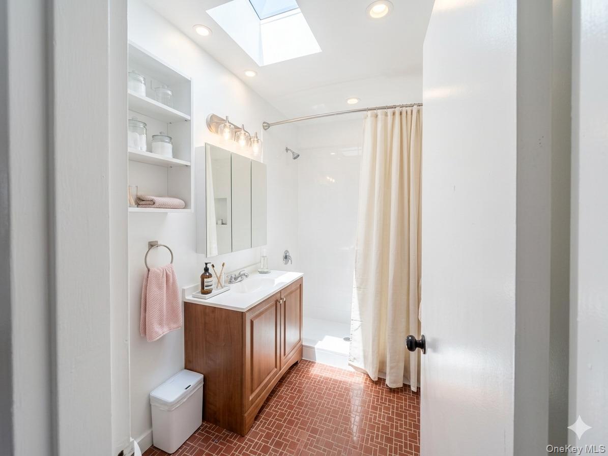 Single Family Tremont  Bronx, NY 10465, MLS-971598-12