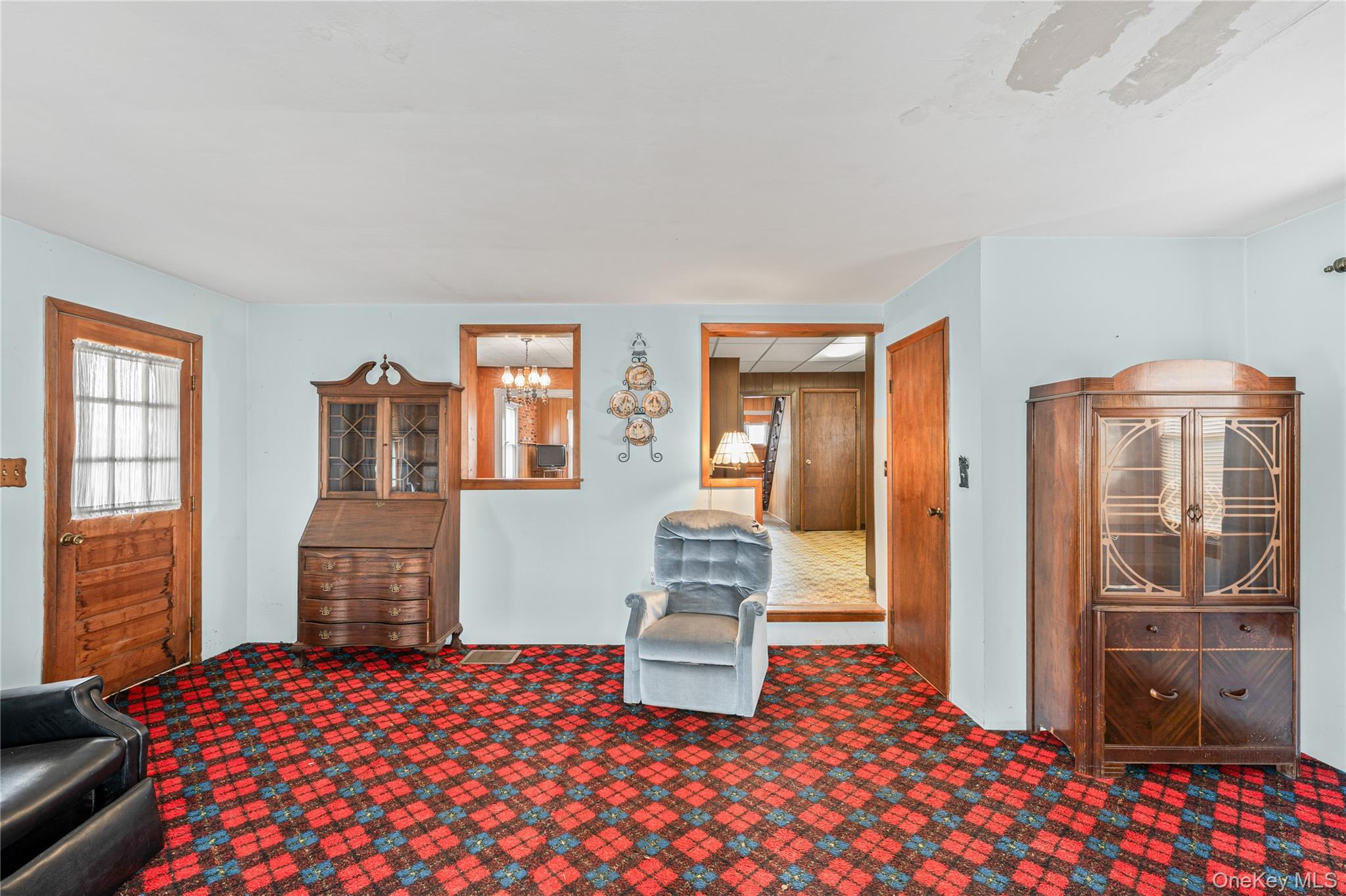 Single Family Chestnut  Ulster County, NY 12401, MLS-971603-13