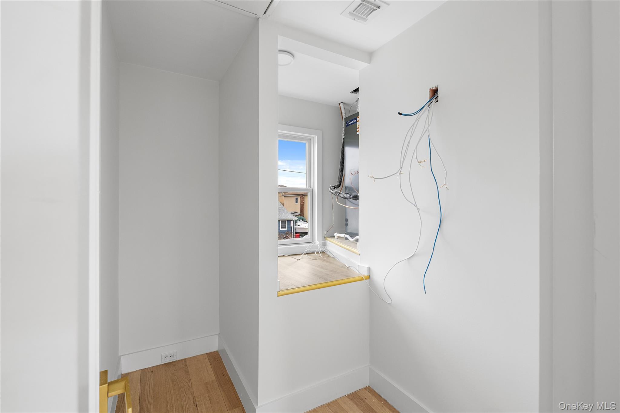 Single Family Kildare  Nassau County, NY 11558, MLS-971606-21