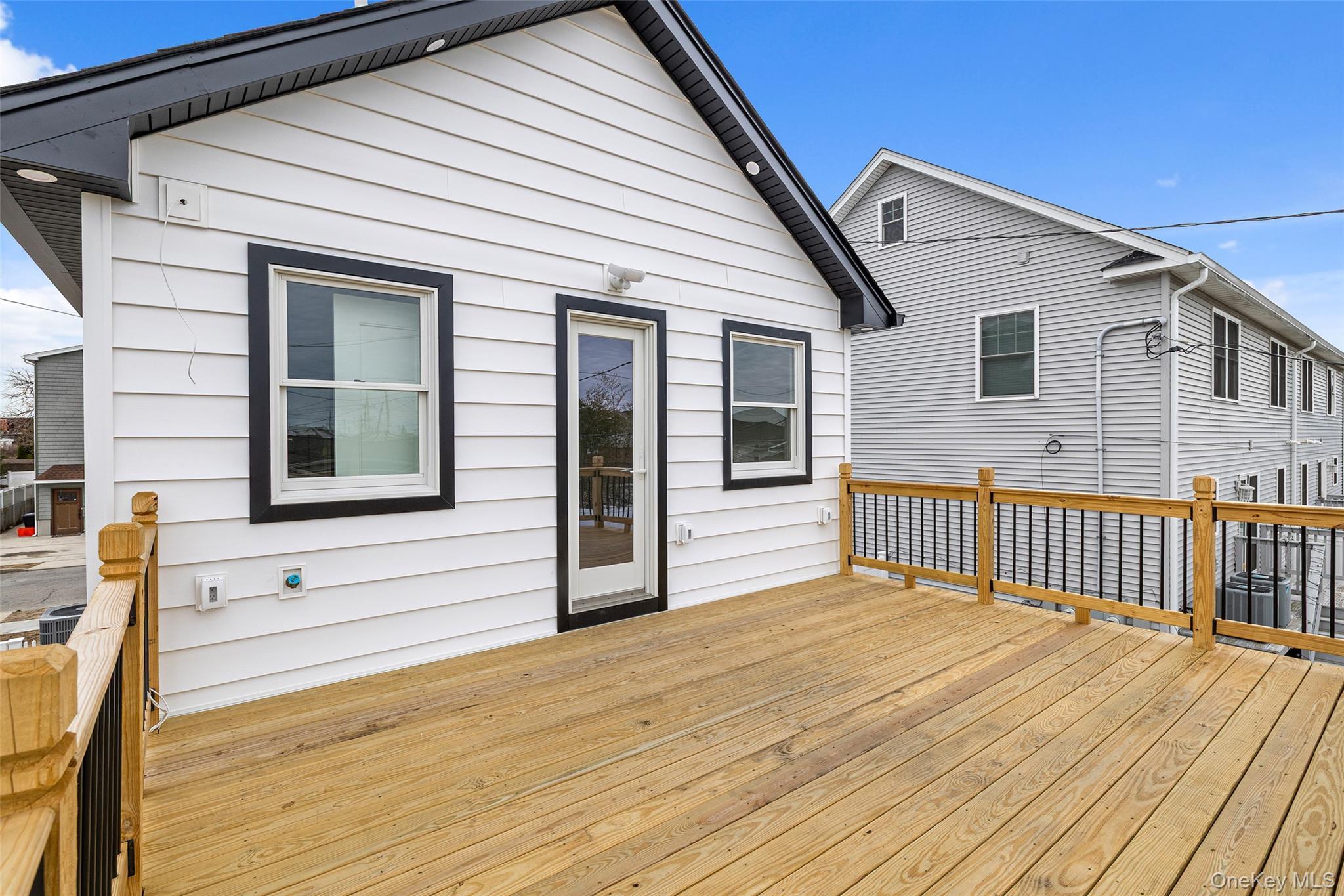 Single Family Kildare  Nassau County, NY 11558, MLS-971606-25