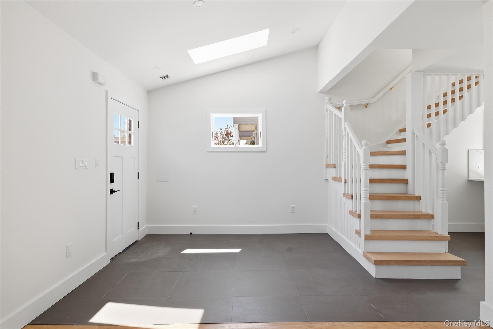 Single Family Kildare  Nassau County, NY 11558, MLS-971606-34