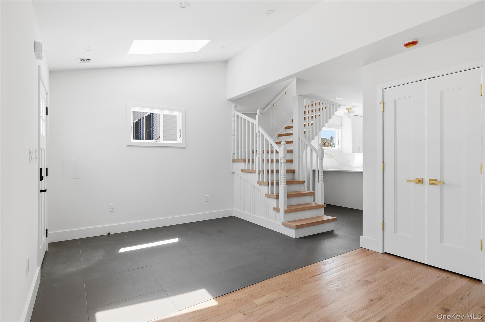 Single Family Kildare  Nassau County, NY 11558, MLS-971606-35