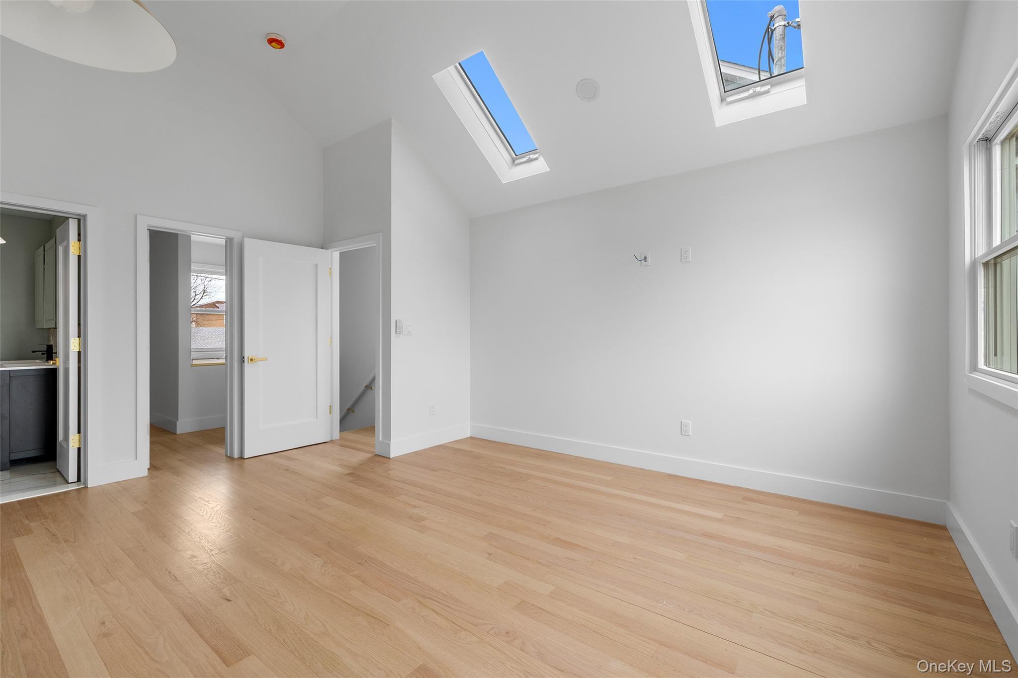 Single Family Kildare  Nassau County, NY 11558, MLS-971606-6