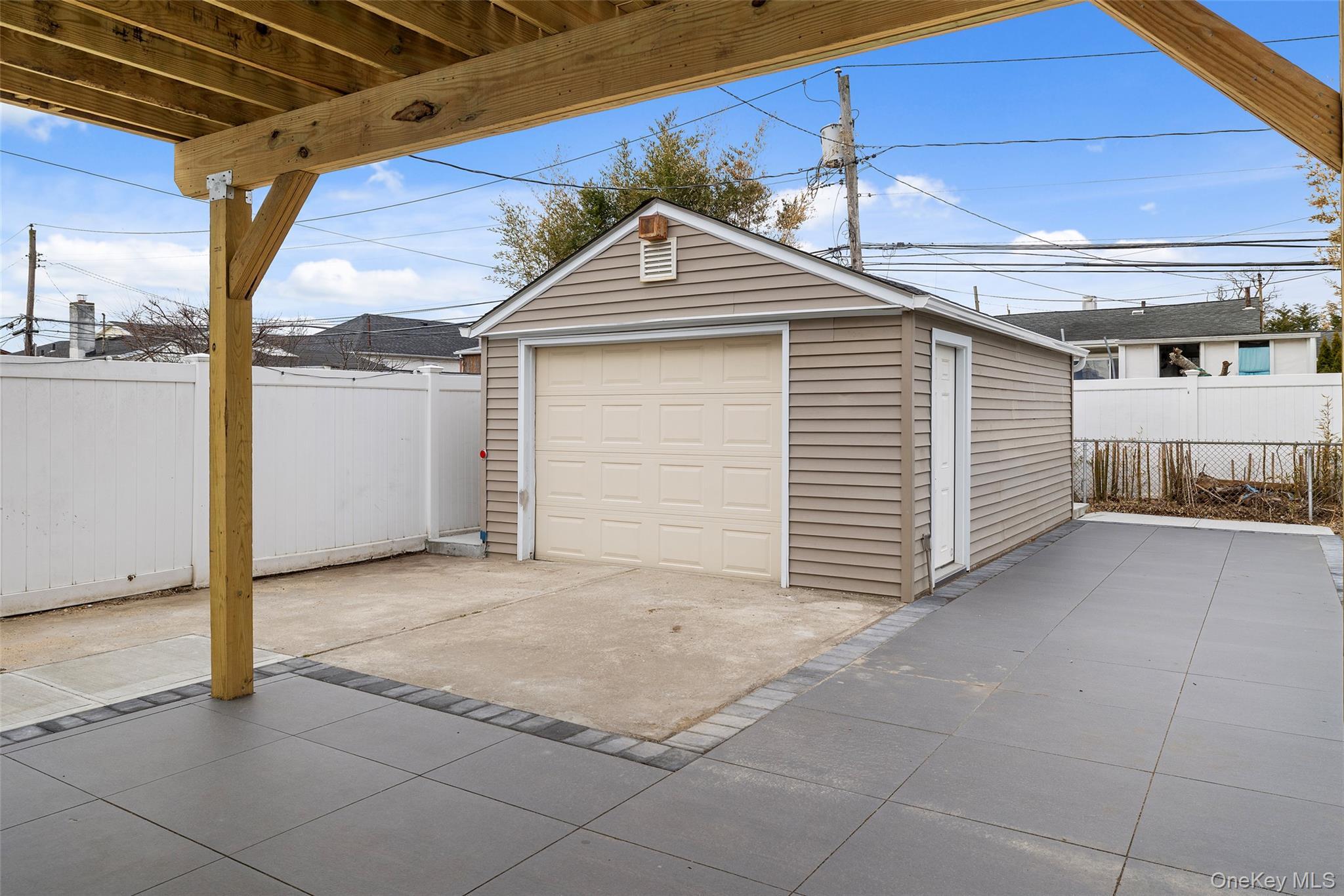 Single Family Kildare  Nassau County, NY 11558, MLS-971606-7