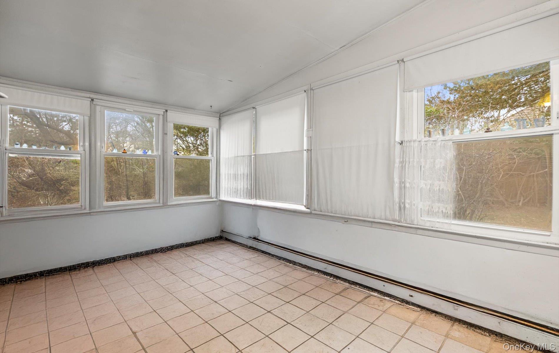 Single Family Old Medford  Suffolk County, NY 11763, MLS-971626-14