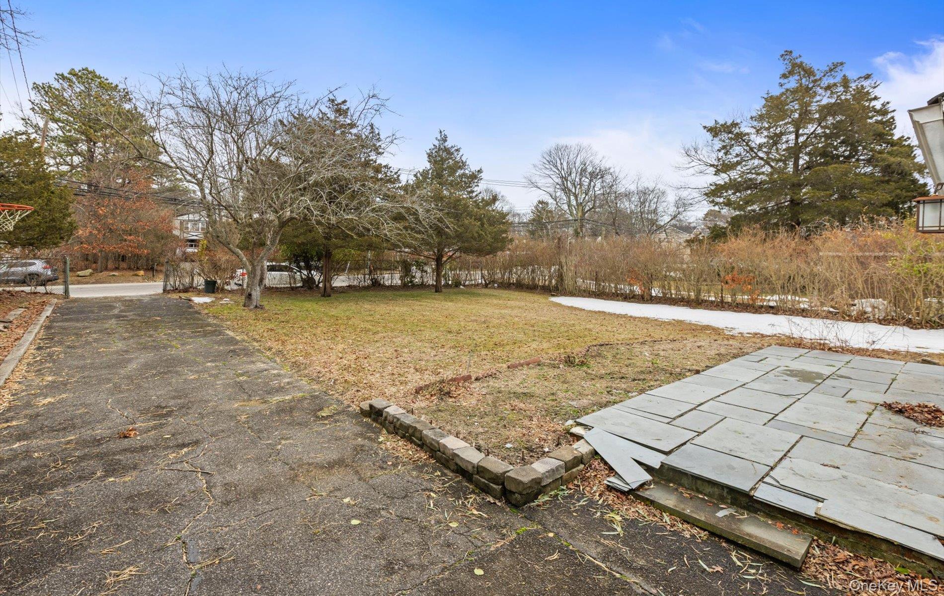 Single Family Old Medford  Suffolk County, NY 11763, MLS-971626-16