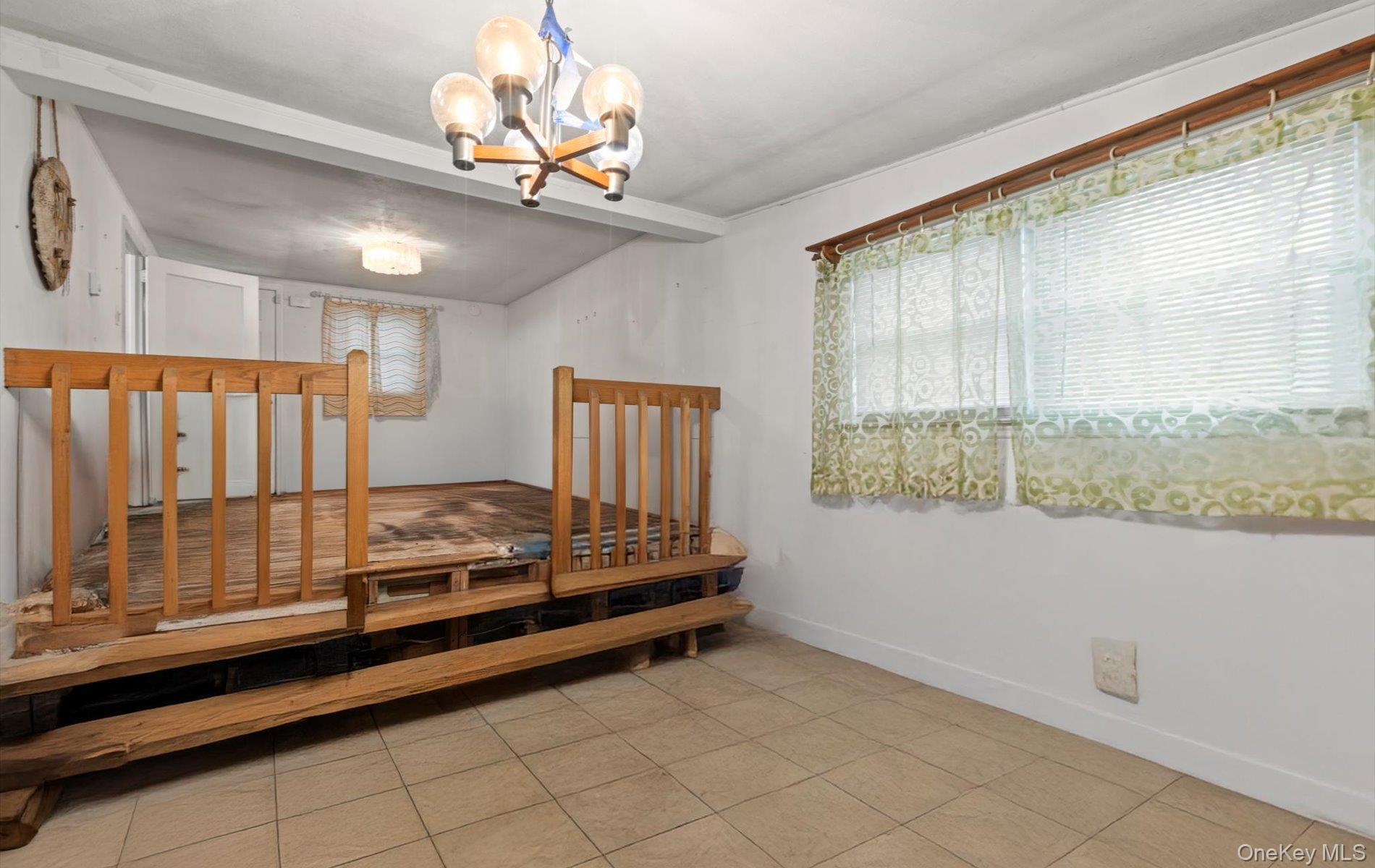 Single Family Old Medford  Suffolk County, NY 11763, MLS-971626-6