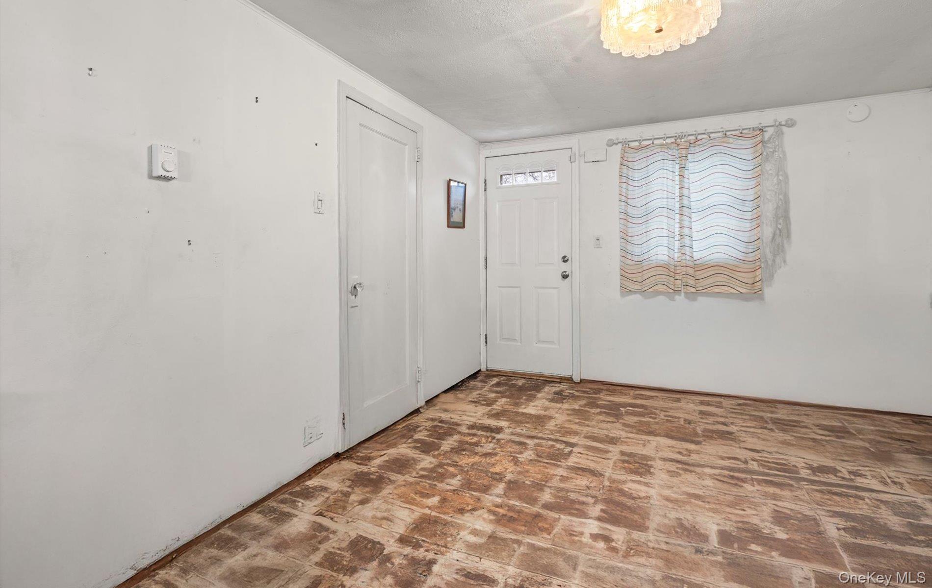 Single Family Old Medford  Suffolk County, NY 11763, MLS-971626-7