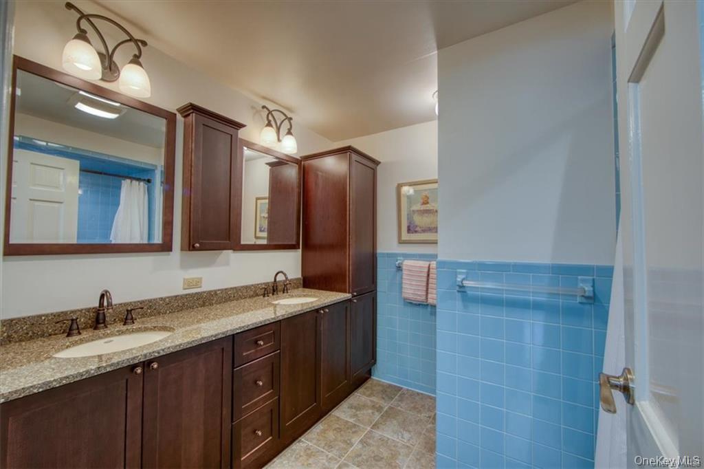 Single Family Glen Wild  Sullivan County, NY 12738, MLS-971630-26