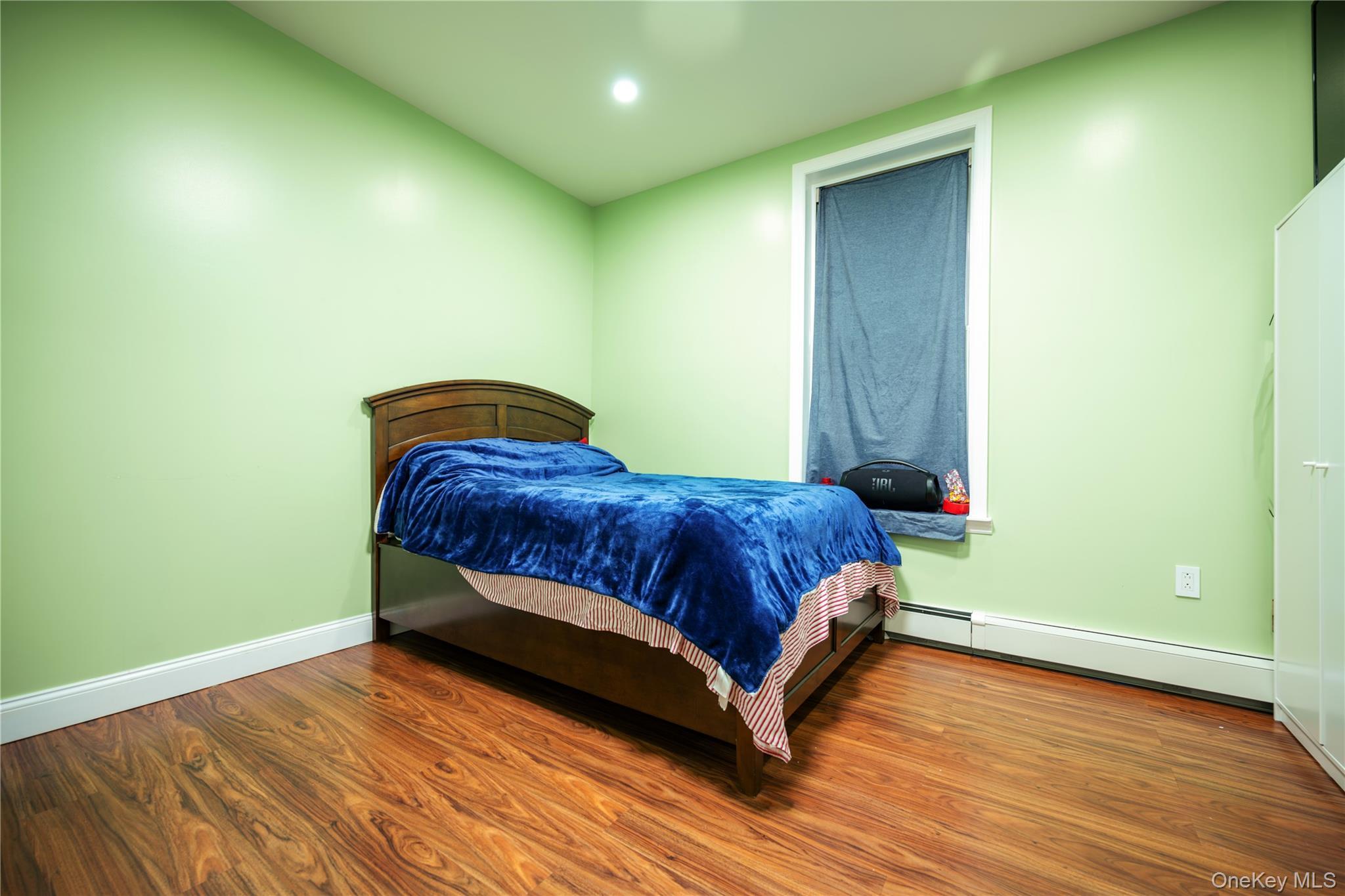 Single Family 91st Queens, NY 11421, MLS-971636-10
