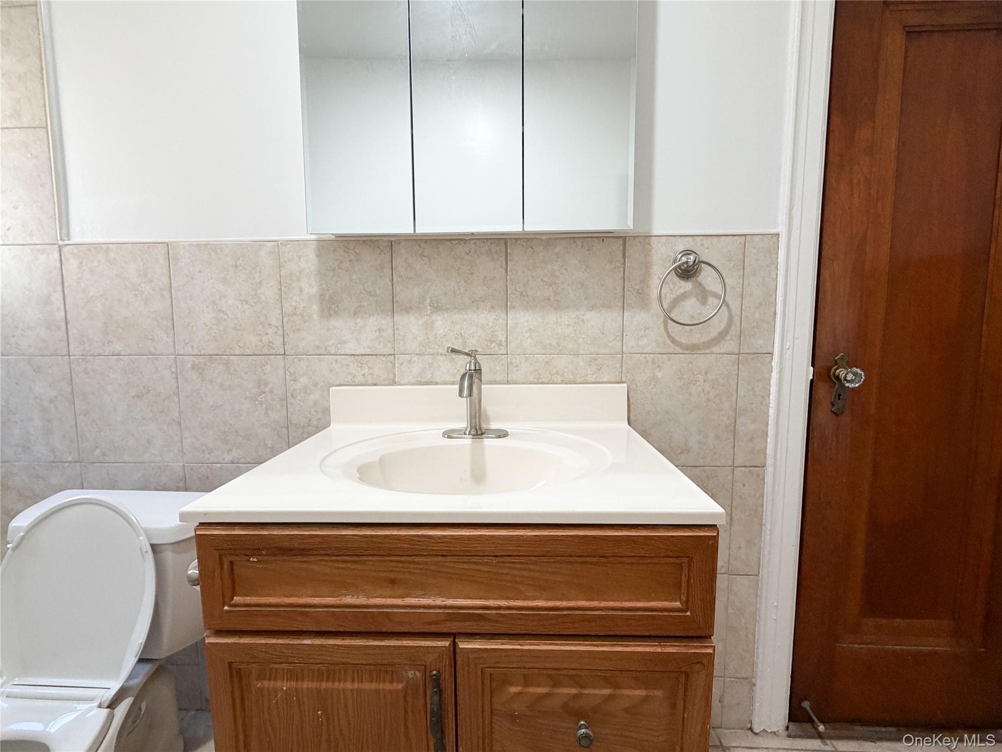 Apartment Coddington  Bronx, NY 10461, MLS-971640-12