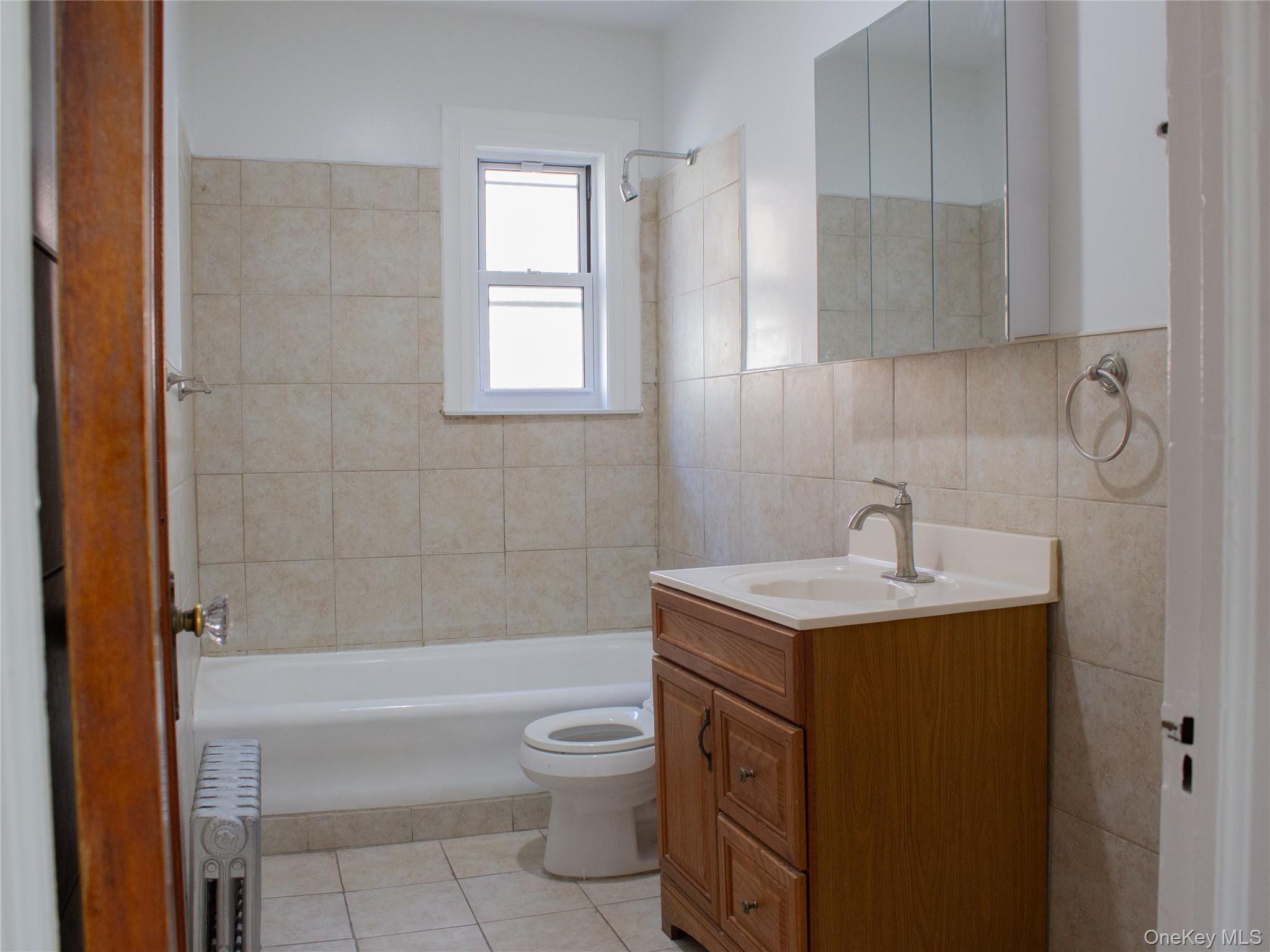 Apartment Coddington  Bronx, NY 10461, MLS-971640-13