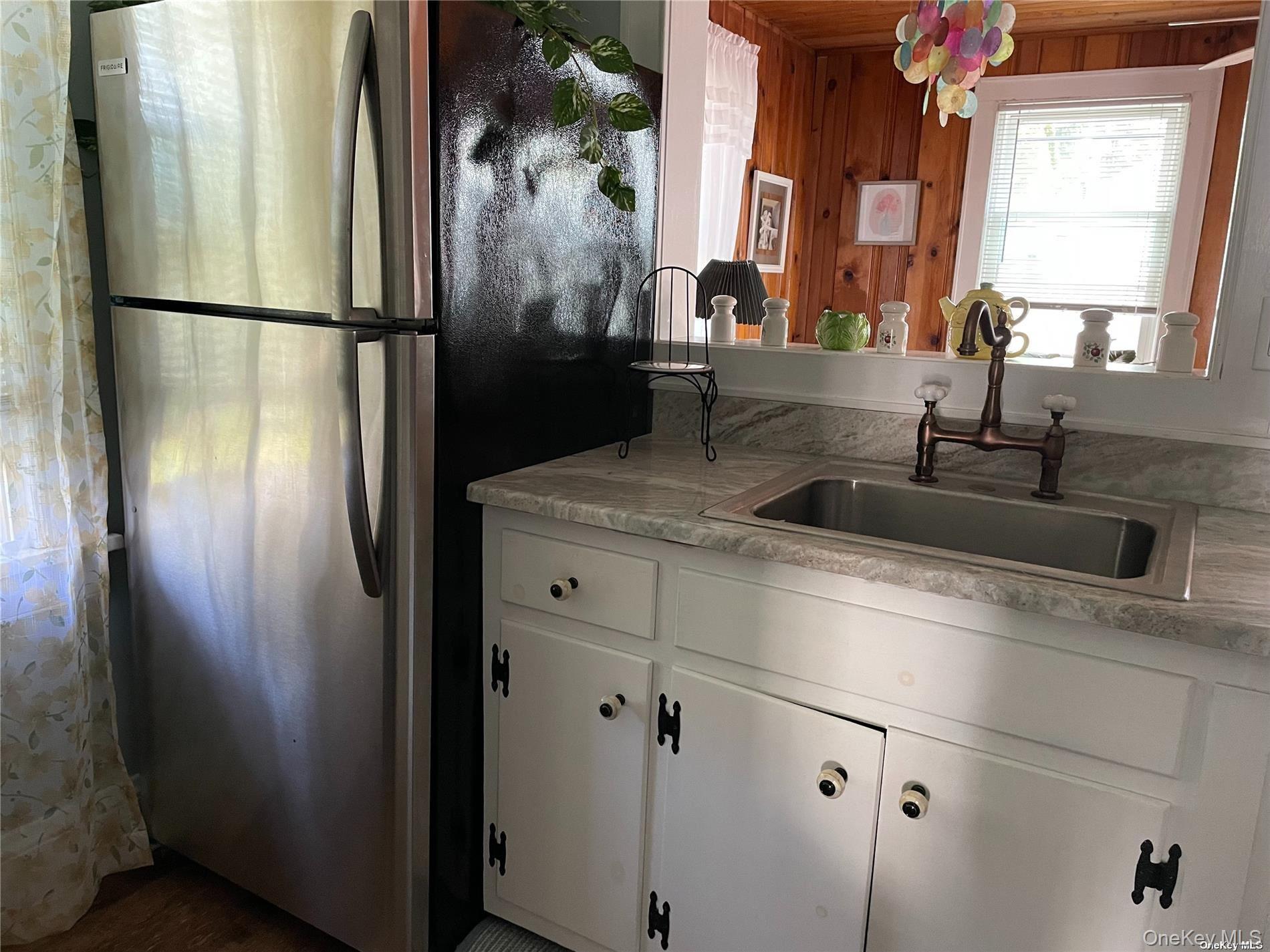 Single Family Neptune  Suffolk County, NY 11778, MLS-971654-28