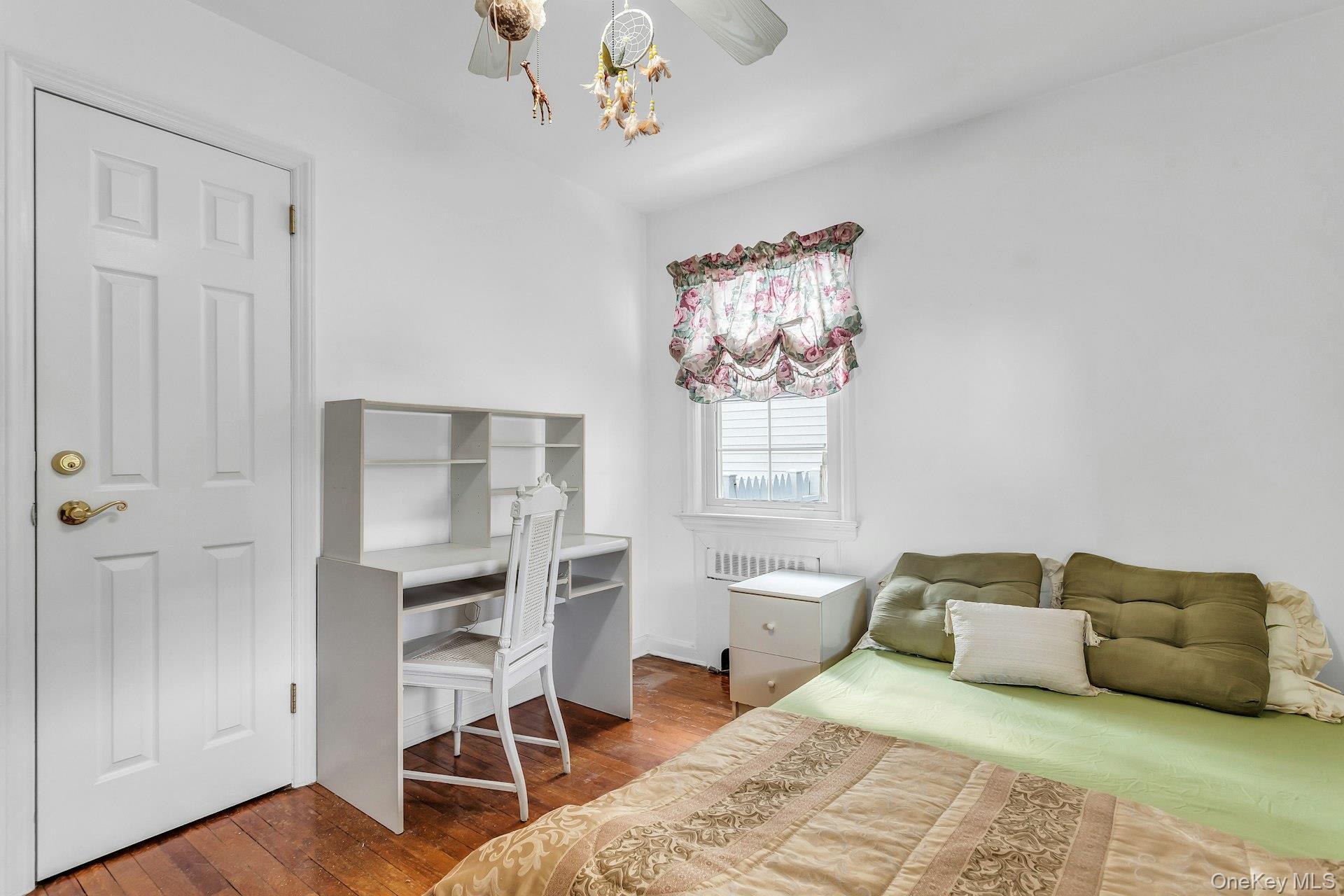 Single Family Sherwood  Nassau County, NY 11542, MLS-971667-15