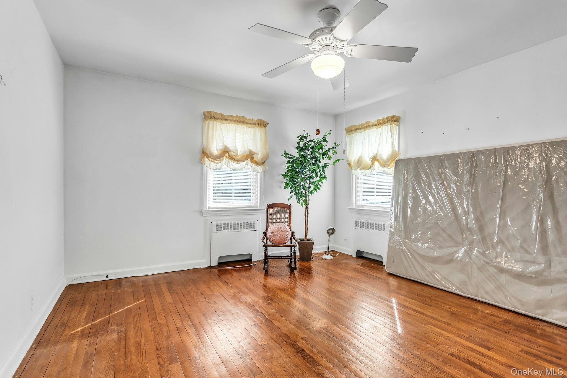 Single Family Sherwood  Nassau County, NY 11542, MLS-971667-16