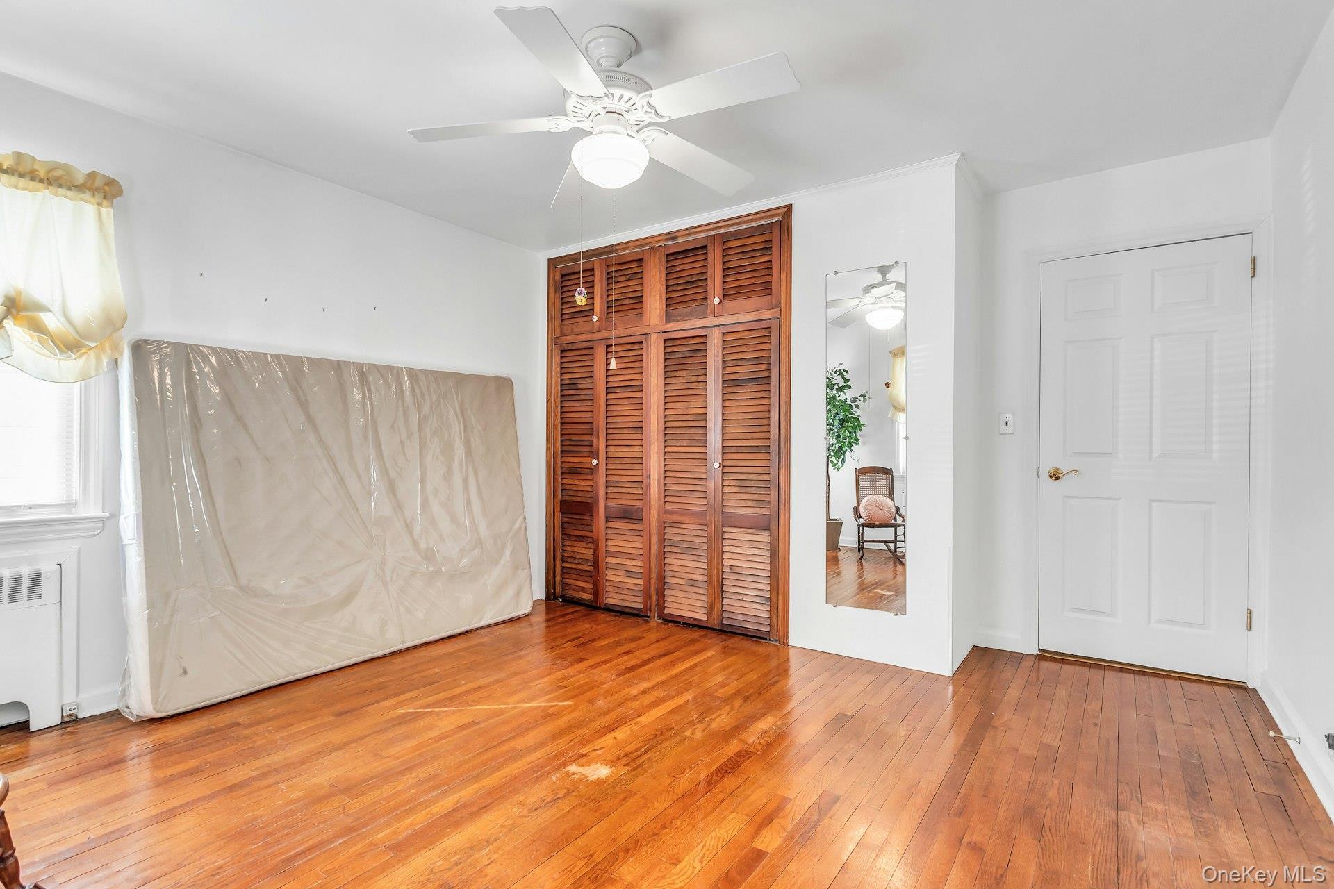 Single Family Sherwood  Nassau County, NY 11542, MLS-971667-17