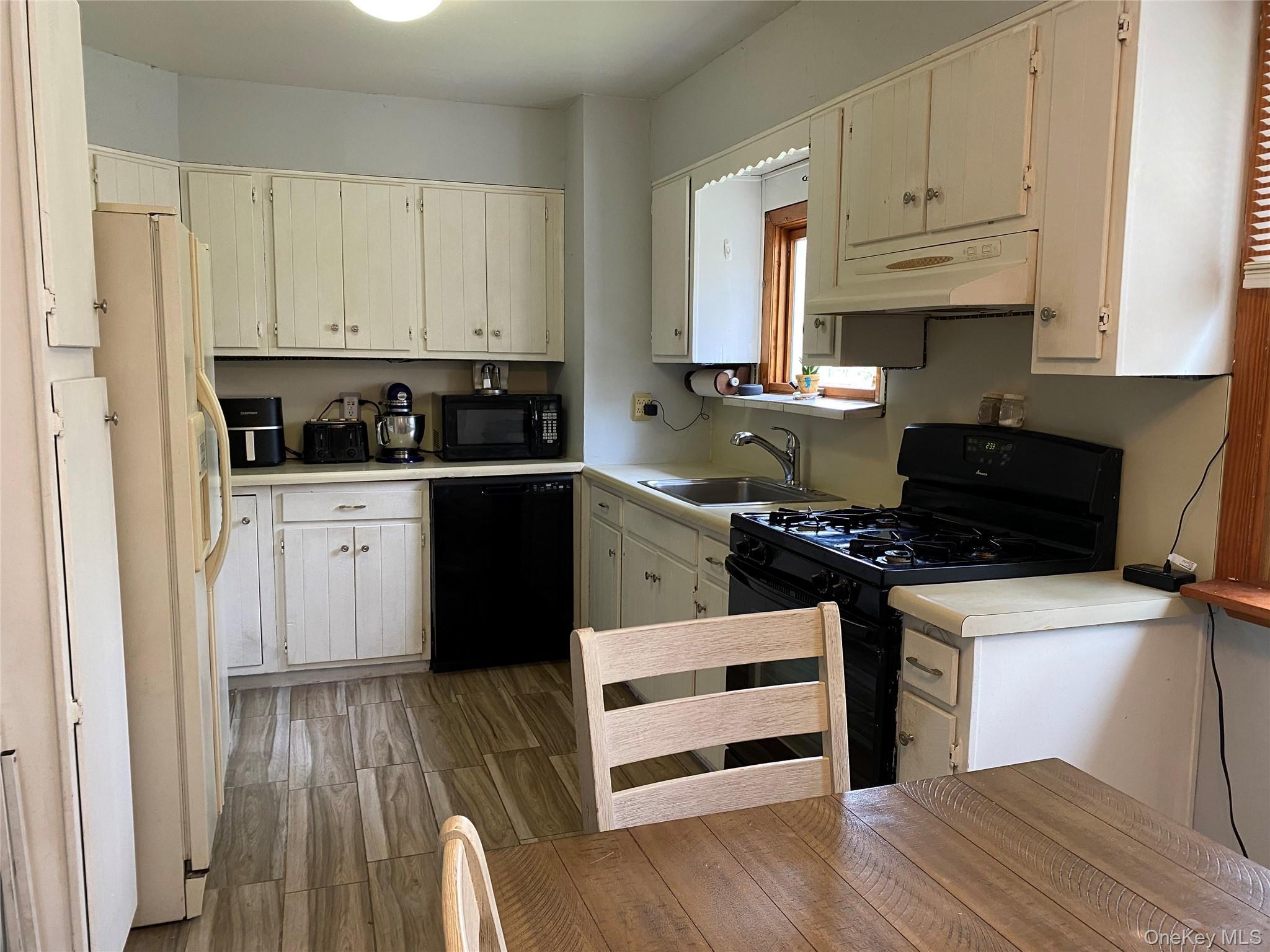 Single Family Duelk  Orange County, NY 10950, MLS-971682-11