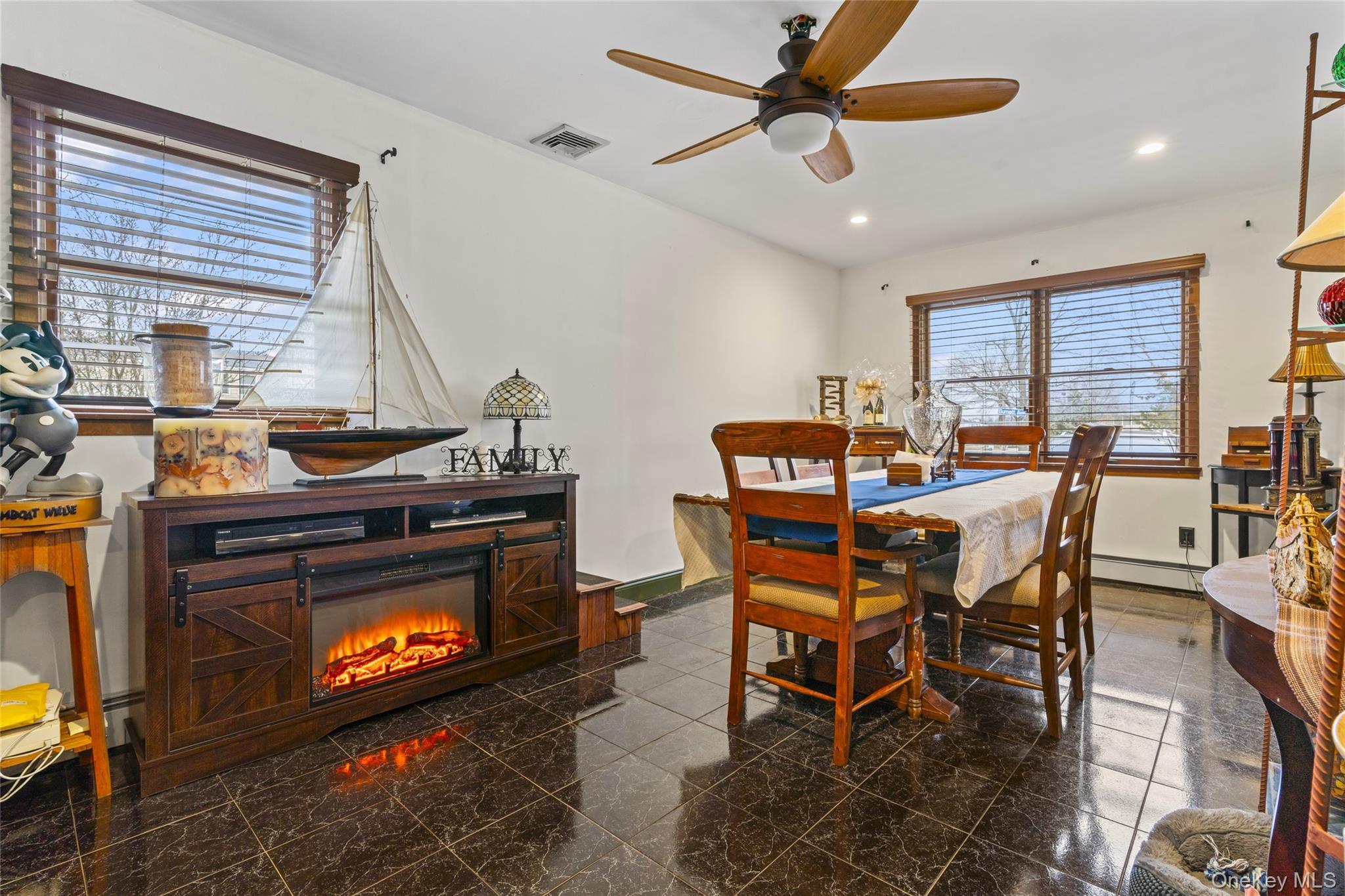 Single Family Burnett  Suffolk County, NY 11706, MLS-971694-14