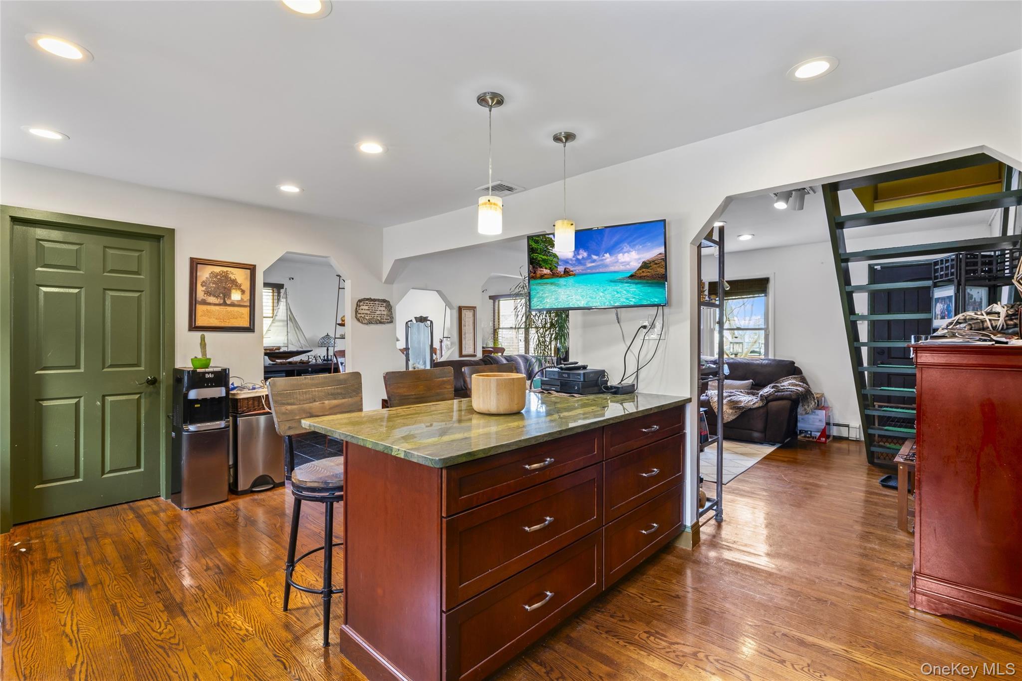 Single Family Burnett  Suffolk County, NY 11706, MLS-971694-17