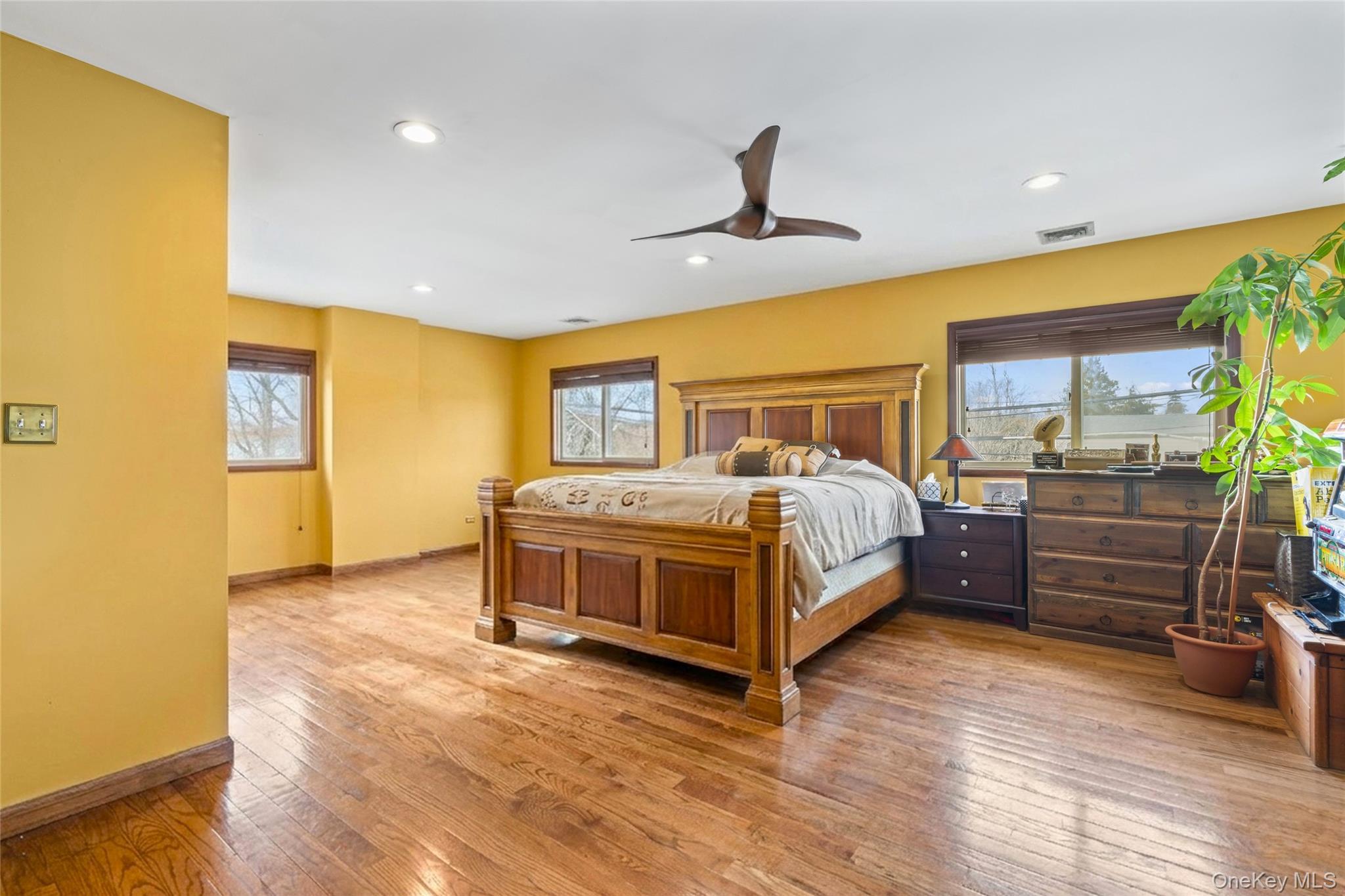 Single Family Burnett  Suffolk County, NY 11706, MLS-971694-24