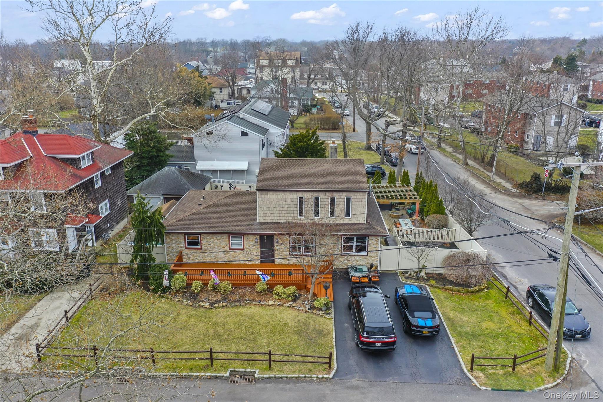 Single Family Burnett  Suffolk County, NY 11706, MLS-971694-4