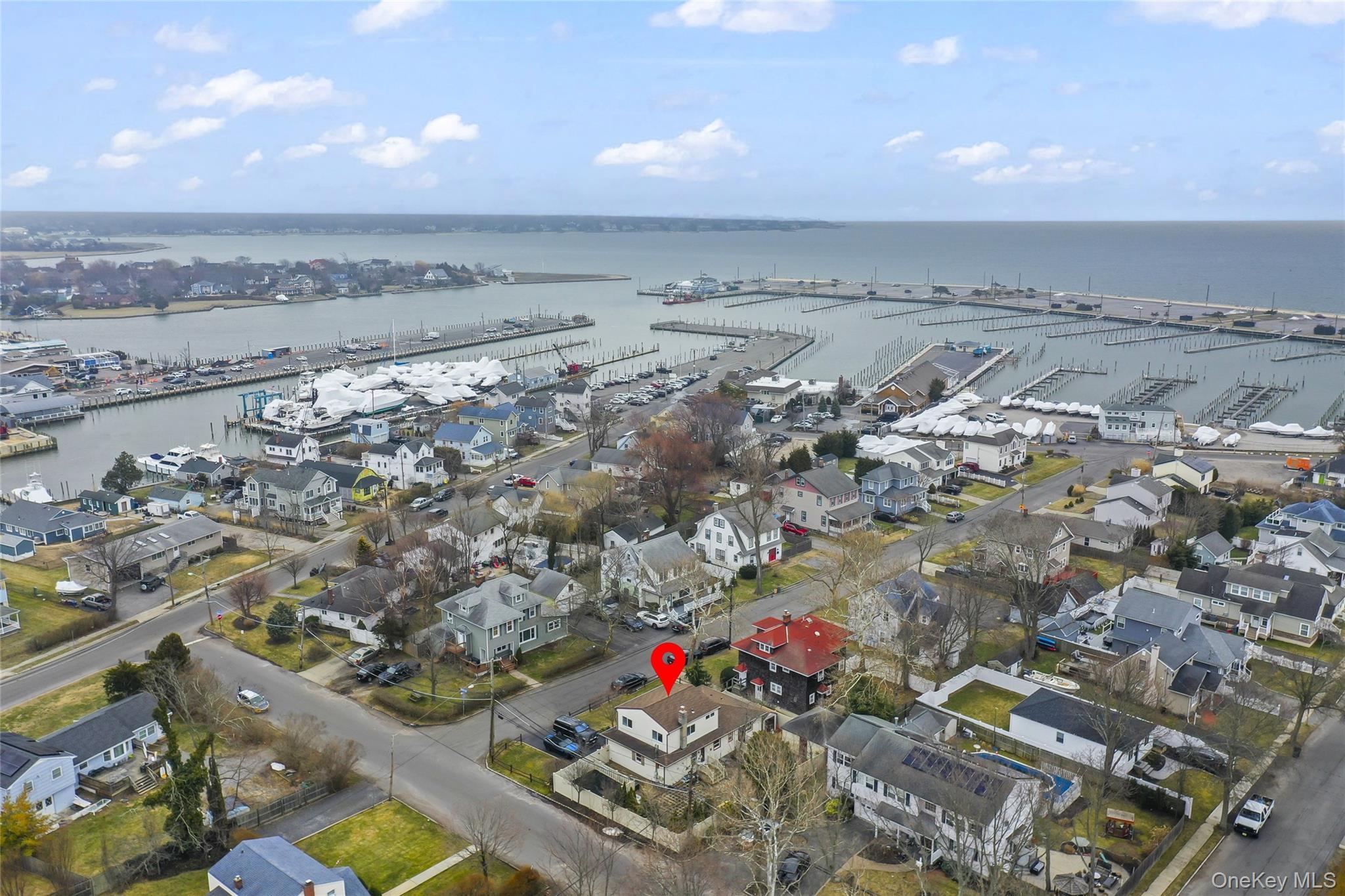 Single Family Burnett  Suffolk County, NY 11706, MLS-971694-40