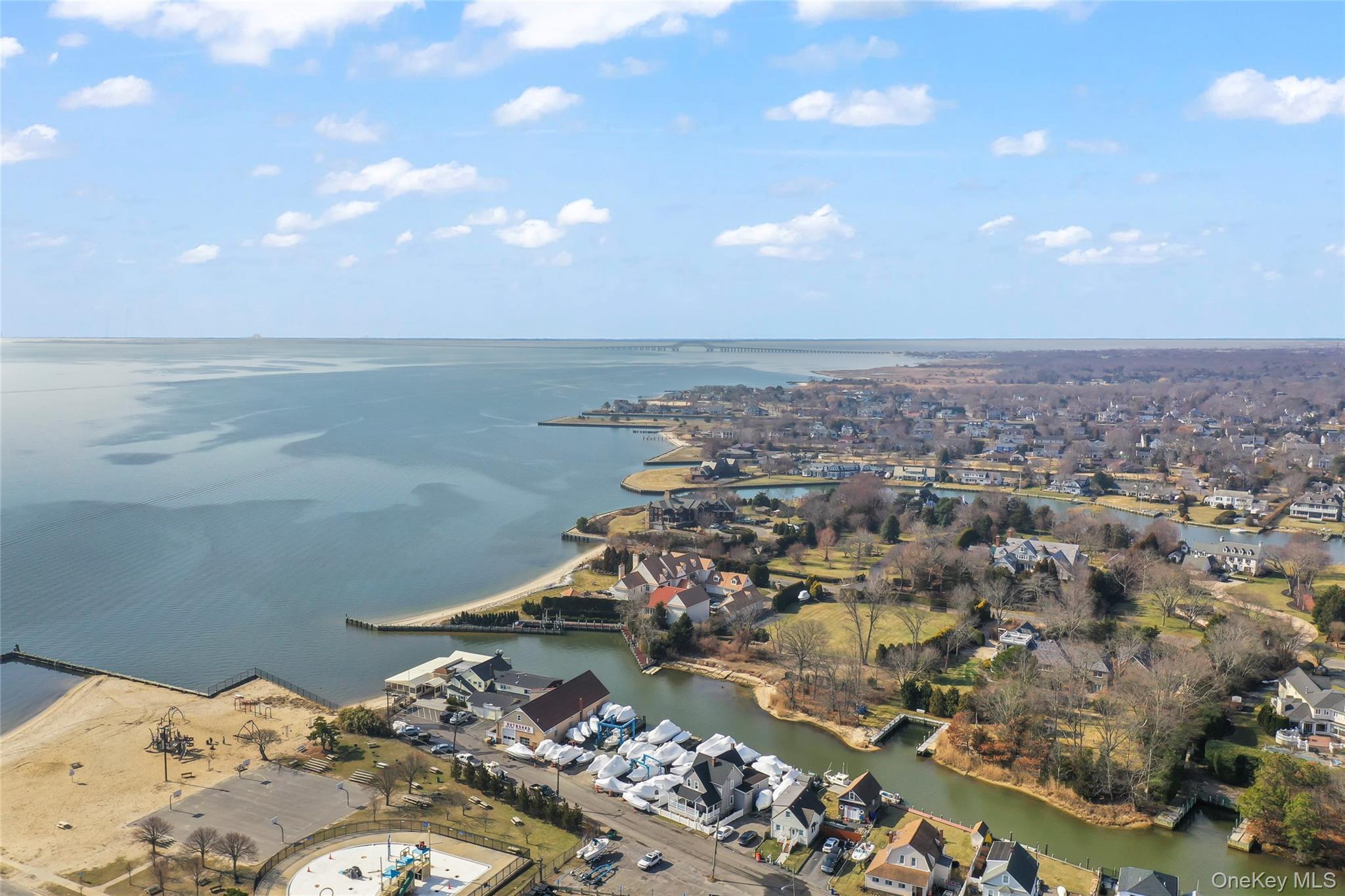 Single Family Burnett  Suffolk County, NY 11706, MLS-971694-41