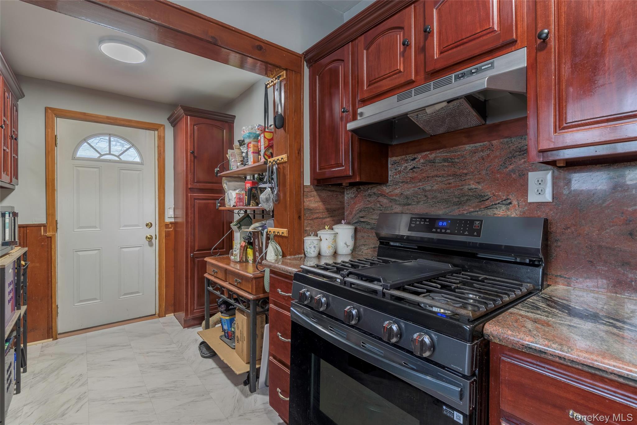 Single Family 88th  Queens, NY 11427, MLS-971718-12