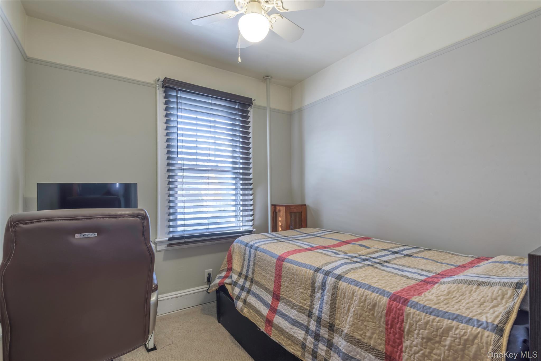 Single Family 88th  Queens, NY 11427, MLS-971718-16